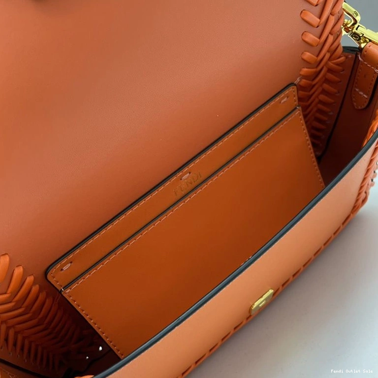Affordable Orange Baguette Fendi Leather Stitching Medium In Bag 0822